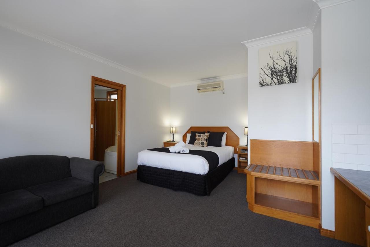 Westlander Motor Motel 3*